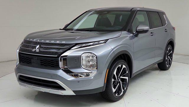 new 2024 Mitsubishi Outlander car, priced at $37,815