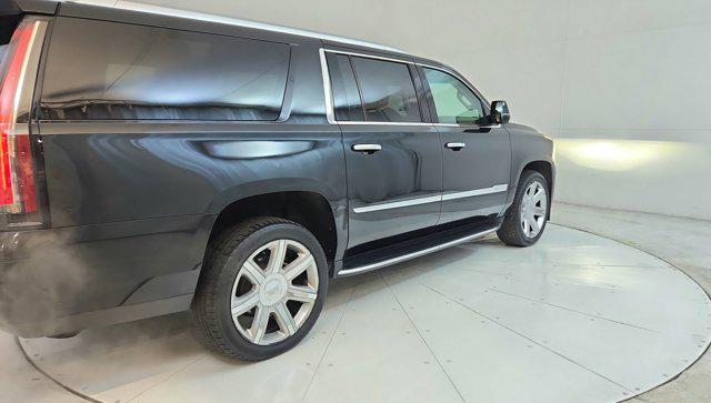 used 2020 Cadillac Escalade ESV car, priced at $41,000