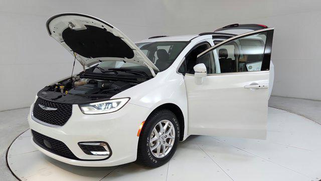 used 2022 Chrysler Pacifica car, priced at $23,700