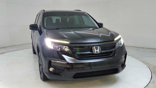 used 2022 Honda Pilot car, priced at $25,600