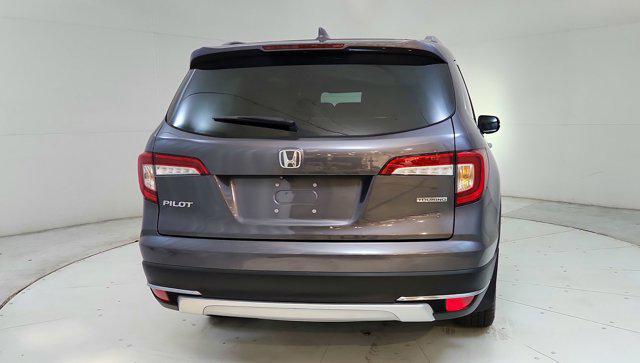 used 2021 Honda Pilot car, priced at $28,000