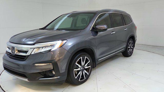 used 2021 Honda Pilot car, priced at $28,000