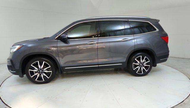 used 2021 Honda Pilot car, priced at $28,000