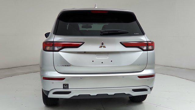 new 2024 Mitsubishi Outlander car, priced at $37,815