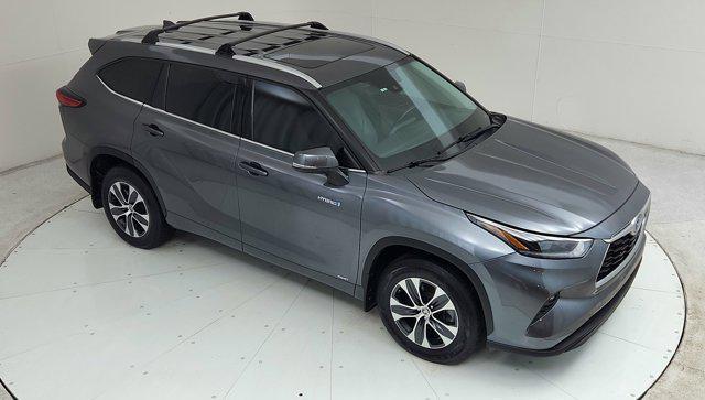 used 2021 Toyota Highlander Hybrid car, priced at $33,501