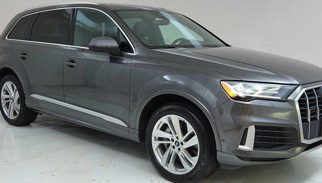 used 2021 Audi Q7 car, priced at $29,000