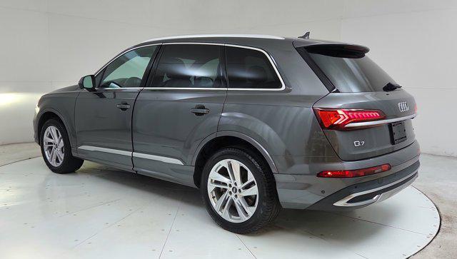 used 2021 Audi Q7 car, priced at $29,000