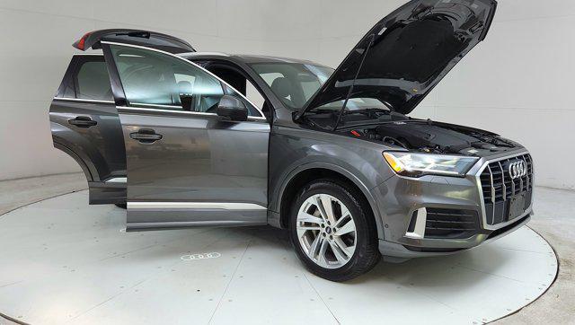 used 2021 Audi Q7 car, priced at $29,000