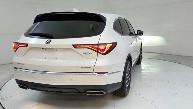 used 2022 Acura MDX car, priced at $35,000