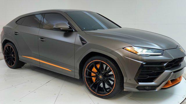 used 2022 Lamborghini Urus car, priced at $239,000