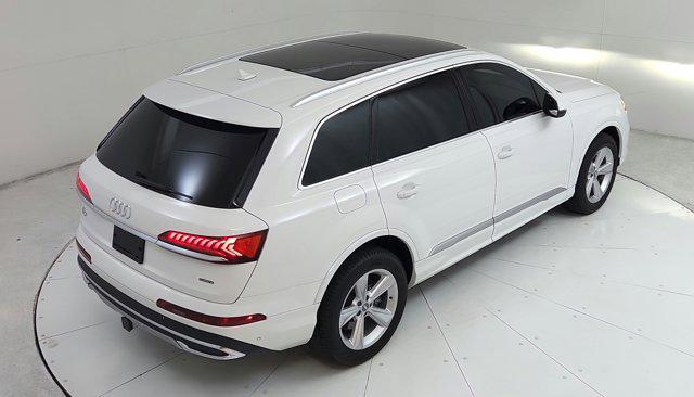 used 2021 Audi Q7 car, priced at $30,400