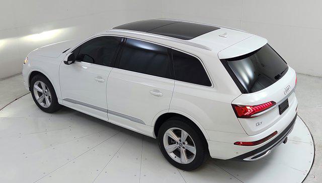 used 2021 Audi Q7 car, priced at $30,400