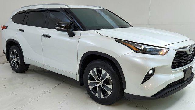 used 2023 Toyota Highlander car, priced at $36,000