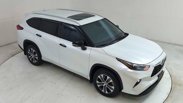 used 2023 Toyota Highlander car, priced at $35,000