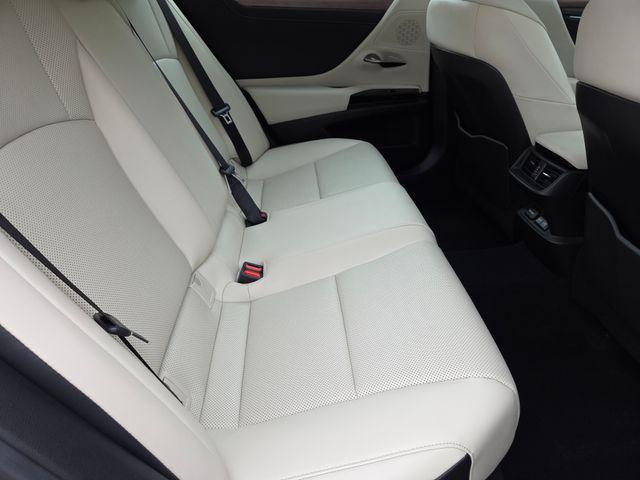 used 2025 Lexus ES 350 car, priced at $42,757
