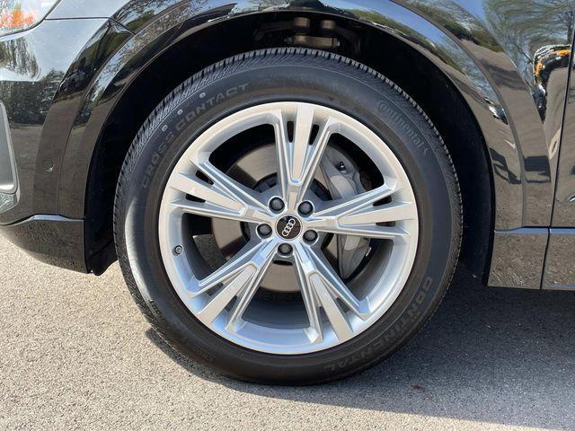 used 2022 Audi Q8 car, priced at $53,887