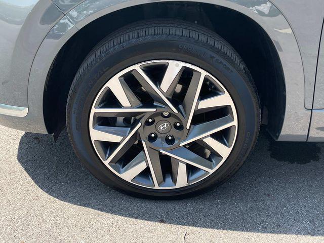 used 2023 Hyundai Santa Fe car, priced at $32,009