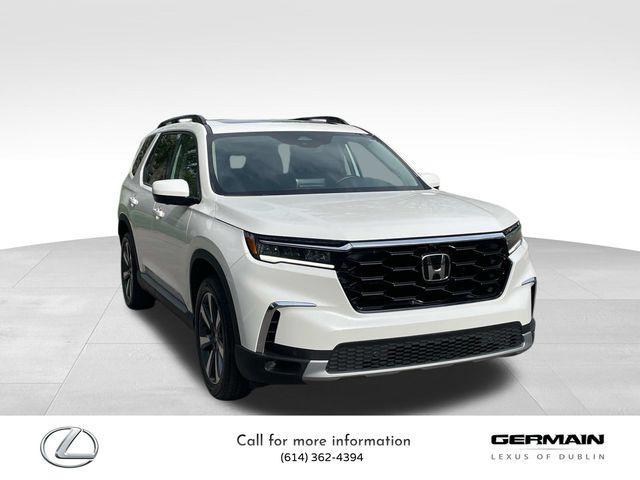 used 2025 Honda Pilot car, priced at $48,987