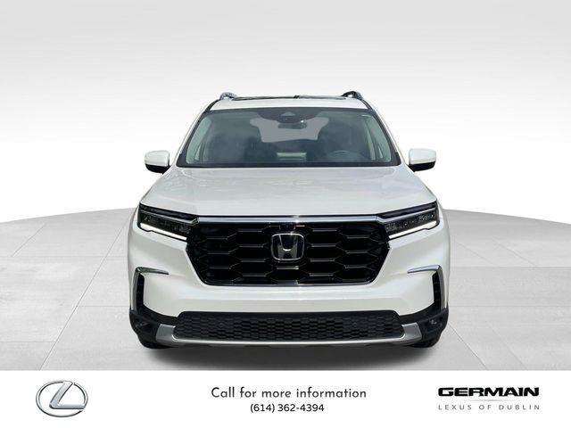 used 2025 Honda Pilot car, priced at $50,985