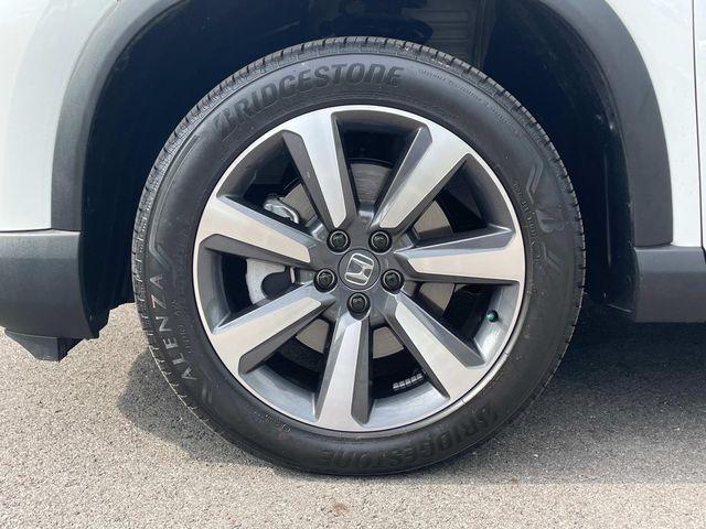 used 2025 Honda Pilot car, priced at $50,985