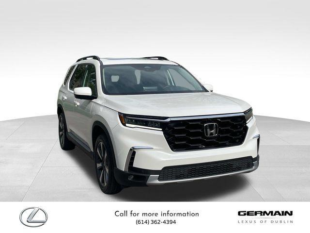 used 2025 Honda Pilot car, priced at $50,985