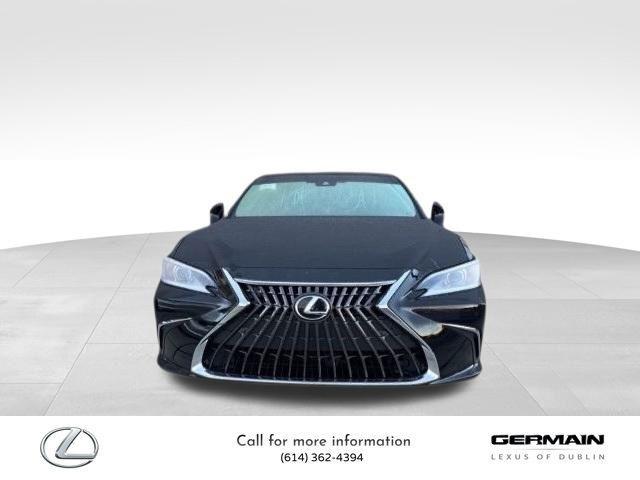 new 2025 Lexus ES 300h car, priced at $48,626