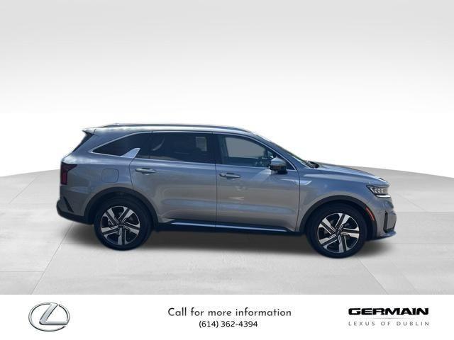 used 2023 Kia Sorento Plug-In Hybrid car, priced at $44,029