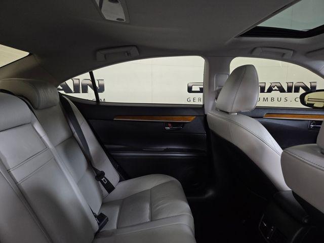 used 2013 Lexus ES 300h car, priced at $14,987