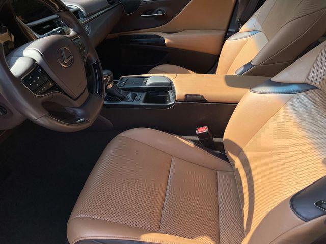used 2019 Lexus ES 350 car, priced at $29,985