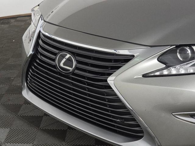 used 2016 Lexus ES 350 car, priced at $23,614