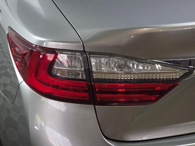 used 2016 Lexus ES 350 car, priced at $23,614