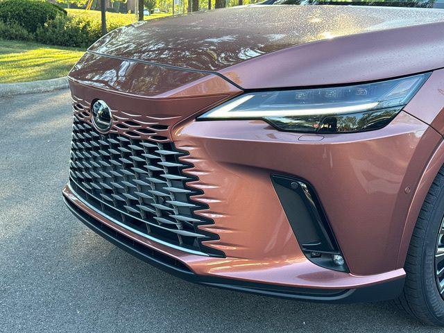 new 2025 Lexus RX 350 car, priced at $65,432