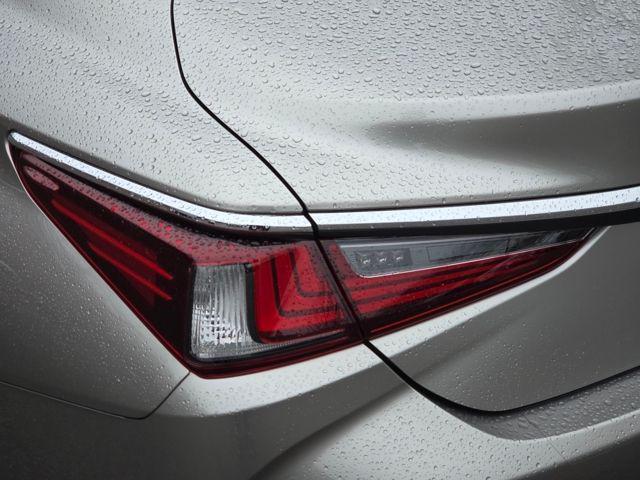 used 2020 Lexus ES 350 car, priced at $29,985