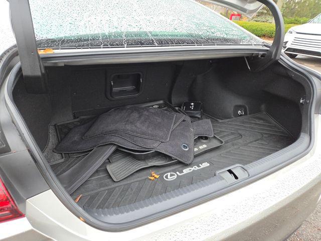 used 2020 Lexus ES 350 car, priced at $29,985