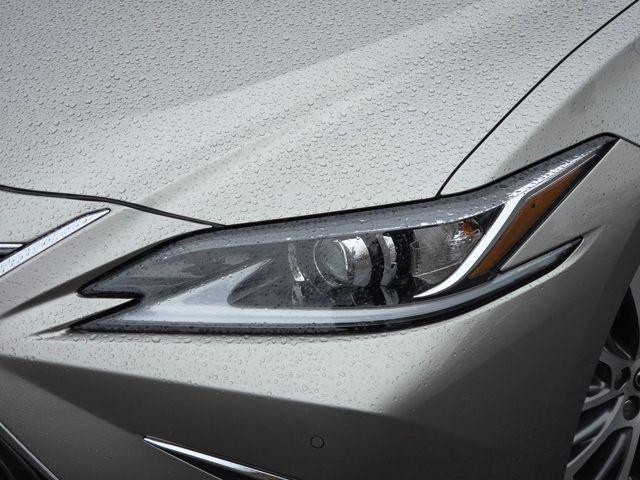 used 2020 Lexus ES 350 car, priced at $29,985