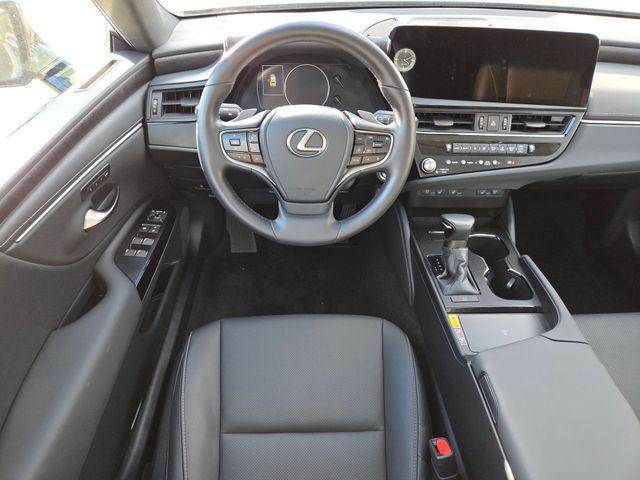 used 2025 Lexus ES 350 car, priced at $45,433