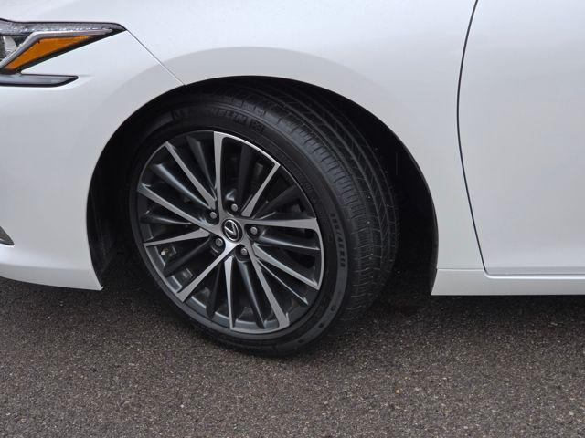 used 2023 Lexus ES 350 car, priced at $39,485