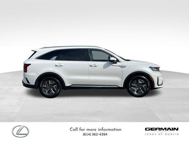 used 2022 Kia Sorento Hybrid car, priced at $29,942