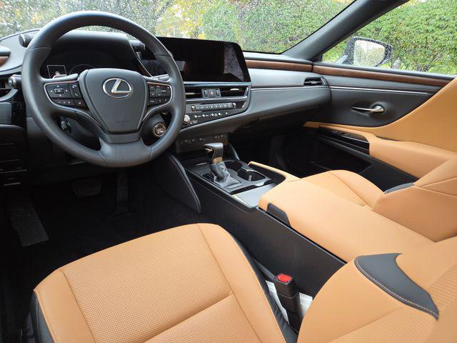 used 2025 Lexus ES 350 car, priced at $44,854