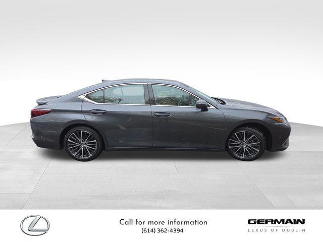 used 2025 Lexus ES 350 car, priced at $45,987