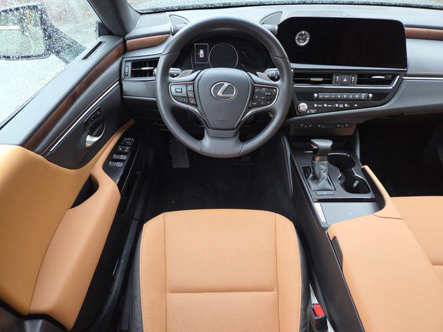 used 2025 Lexus ES 350 car, priced at $44,854