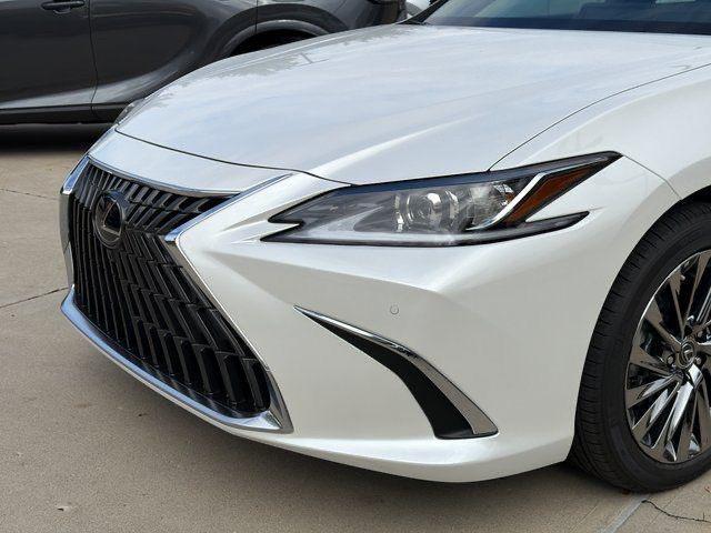 new 2025 Lexus ES 350 car, priced at $54,530