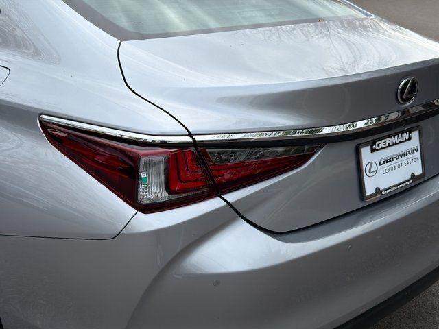 new 2025 Lexus ES 350 car, priced at $49,060