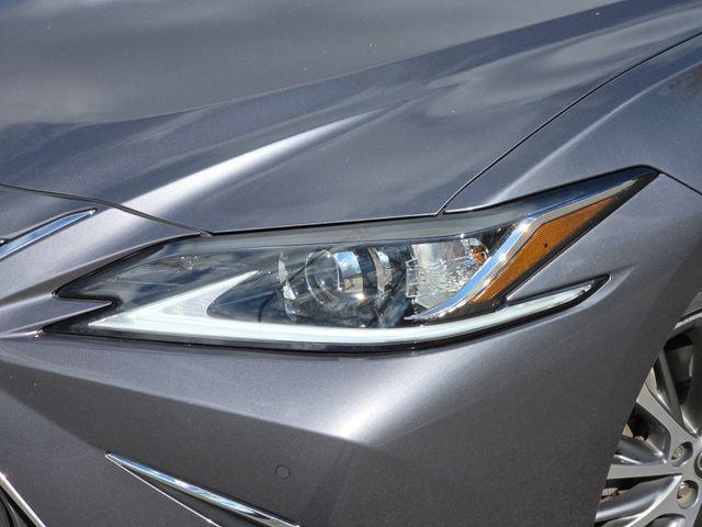 used 2021 Lexus ES 250 car, priced at $29,583
