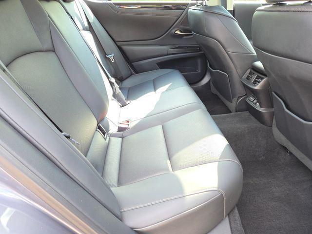 used 2021 Lexus ES 250 car, priced at $29,583