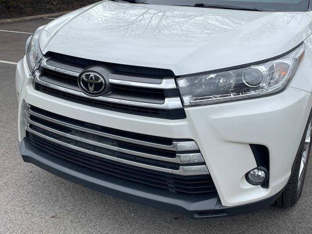 used 2017 Toyota Highlander car, priced at $23,722