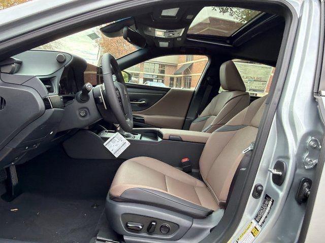 new 2025 Lexus ES 350 car, priced at $48,847
