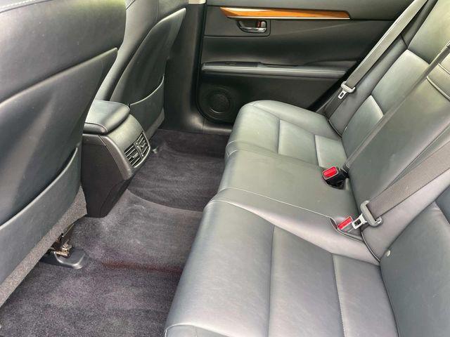 used 2013 Lexus ES 300h car, priced at $15,394