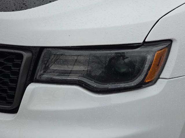 used 2017 Jeep Grand Cherokee car, priced at $14,526