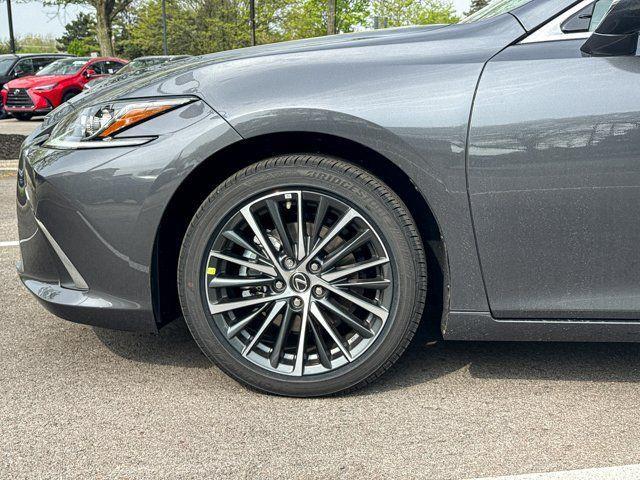 new 2025 Lexus ES 300h car, priced at $49,488